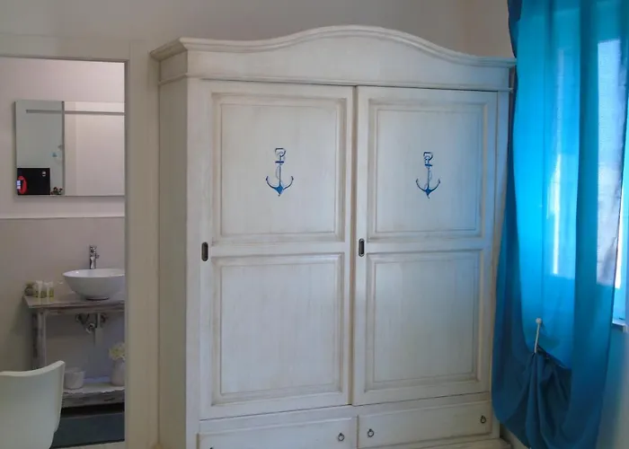 ゲストハウス Likele 4*