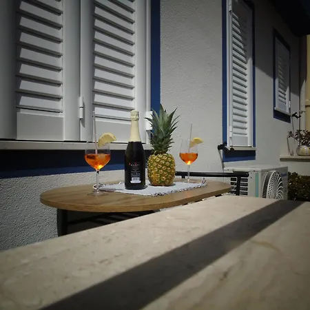 Likele 카스텔사르도